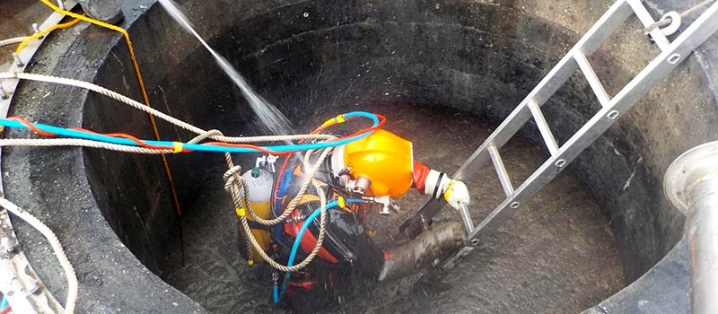 HAZMAT Diving Sewage
