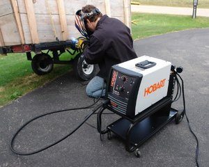 120v welder in action