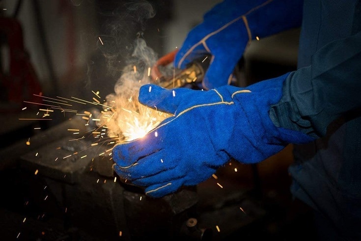 gloves used in welding