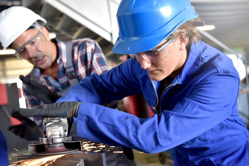 how-much-does-welding-school-cost-in-canada-2023-update-waterwelders