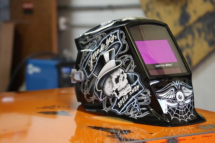 How an Auto-Darkening Welding Helmet Works - WaterWelders