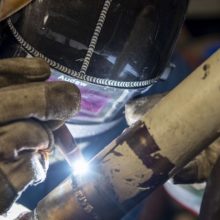 How to Pipe Weld 101: Tips & Tricks for the Perfect Weld close up_pipe welding