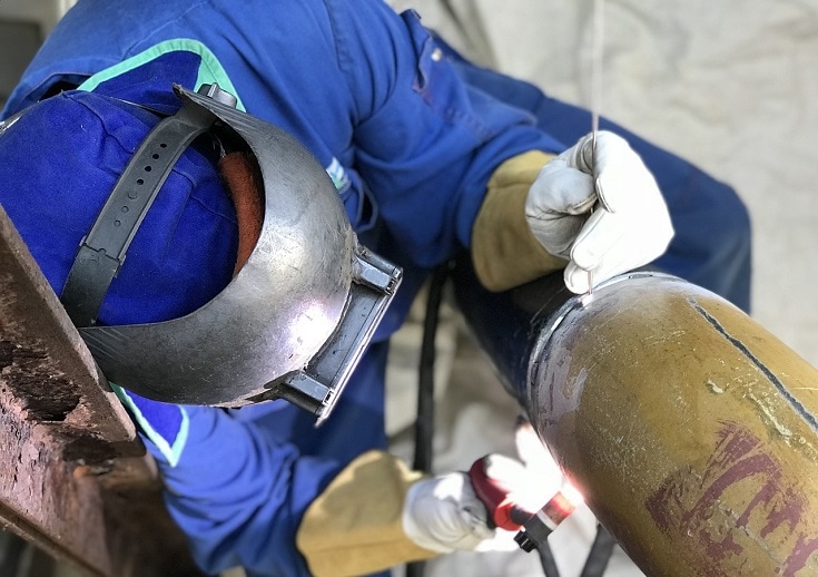 how-much-do-pipeline-welders-make-2022-salary-statistics