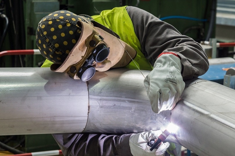 how-much-do-journeyman-welders-make-2023-salary-statistics-waterwelders