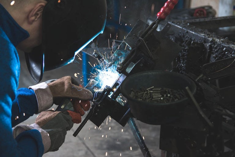 how-much-do-welders-make-in-texas-2022-statistics-waterwelders