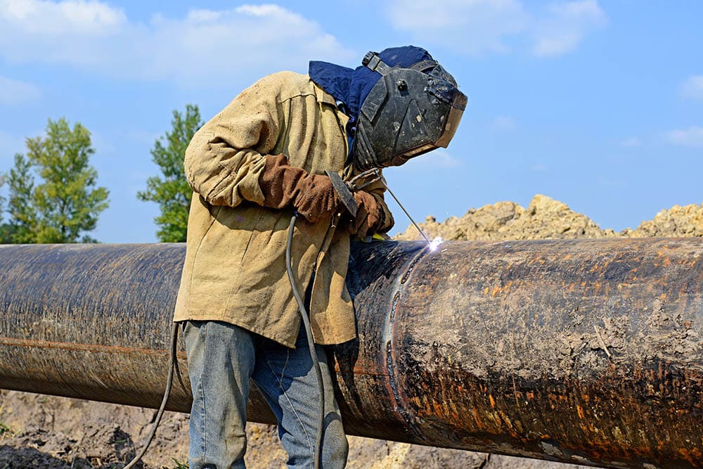 pipeline welder